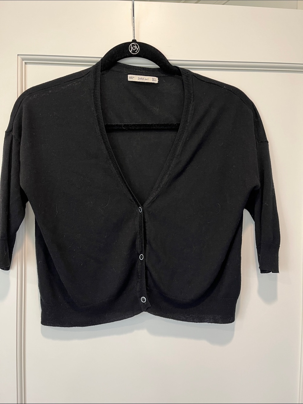 Zara Black Cropped V-Neck Button-Front Cardigan